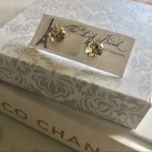 NWT Golden Swarovski crystal post earrings